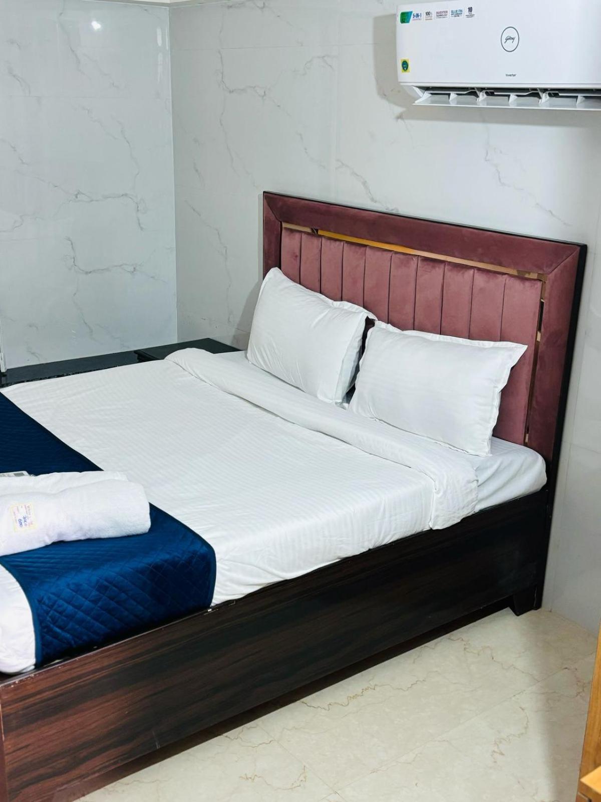 The Rainbow Retreat By Divine Hospitality Hotel Jaipur Buitenkant foto
